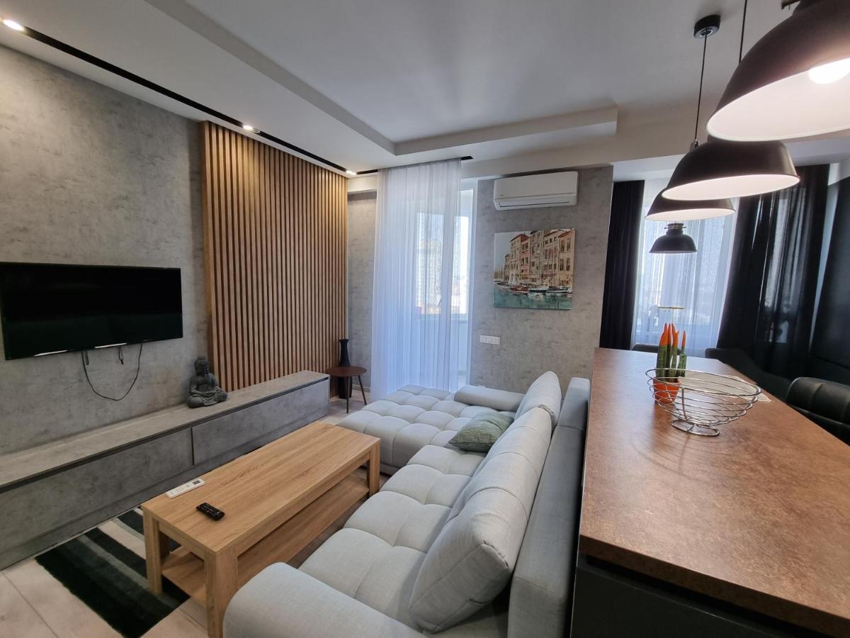 Diplomat The Best Ultra Central Apartaments Chisináu Exterior foto