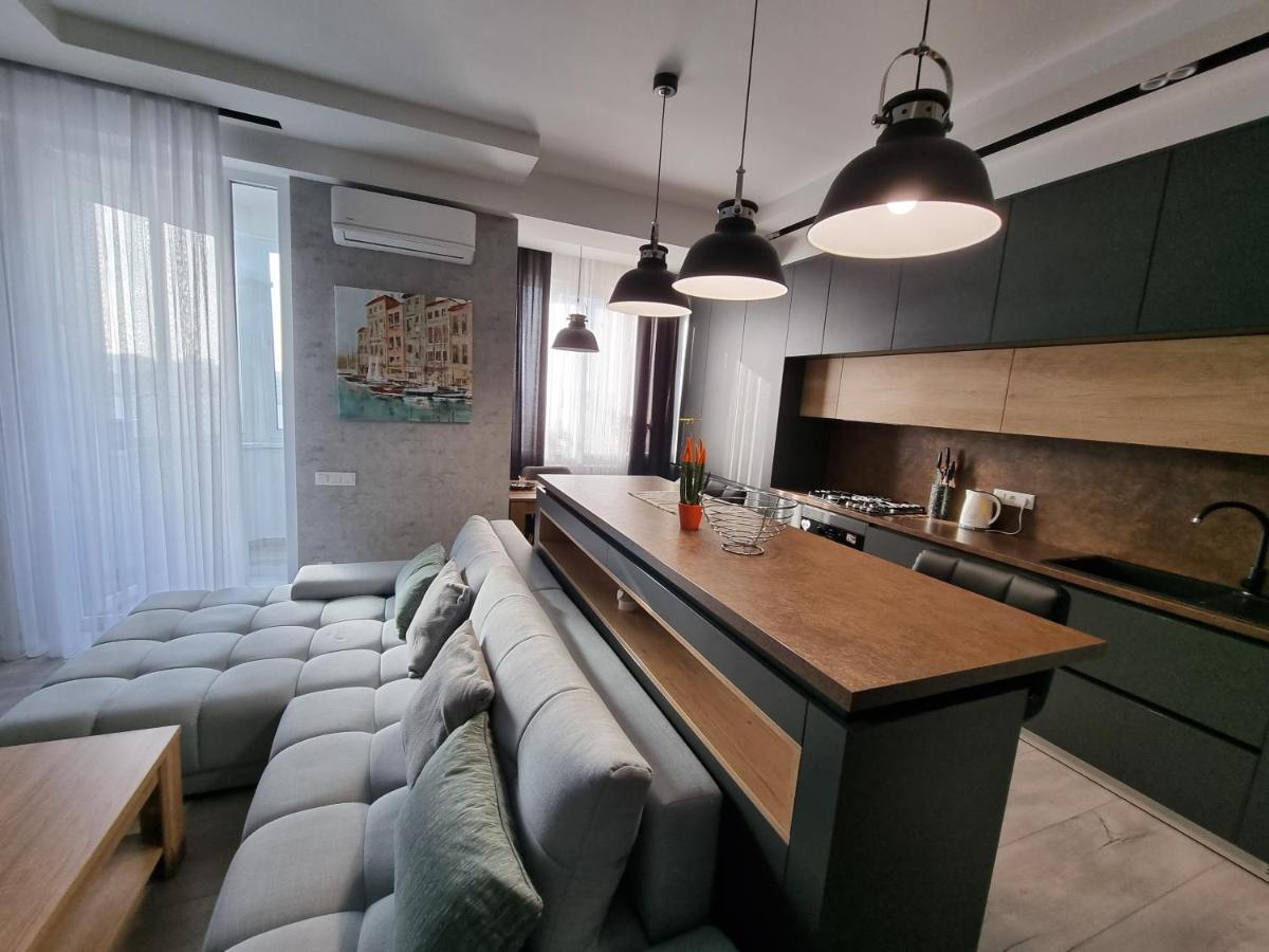 Diplomat The Best Ultra Central Apartaments Chisináu Exterior foto