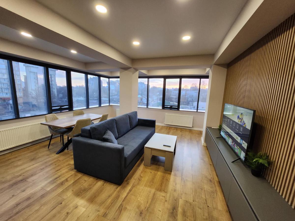 Diplomat The Best Ultra Central Apartaments Chisináu Exterior foto
